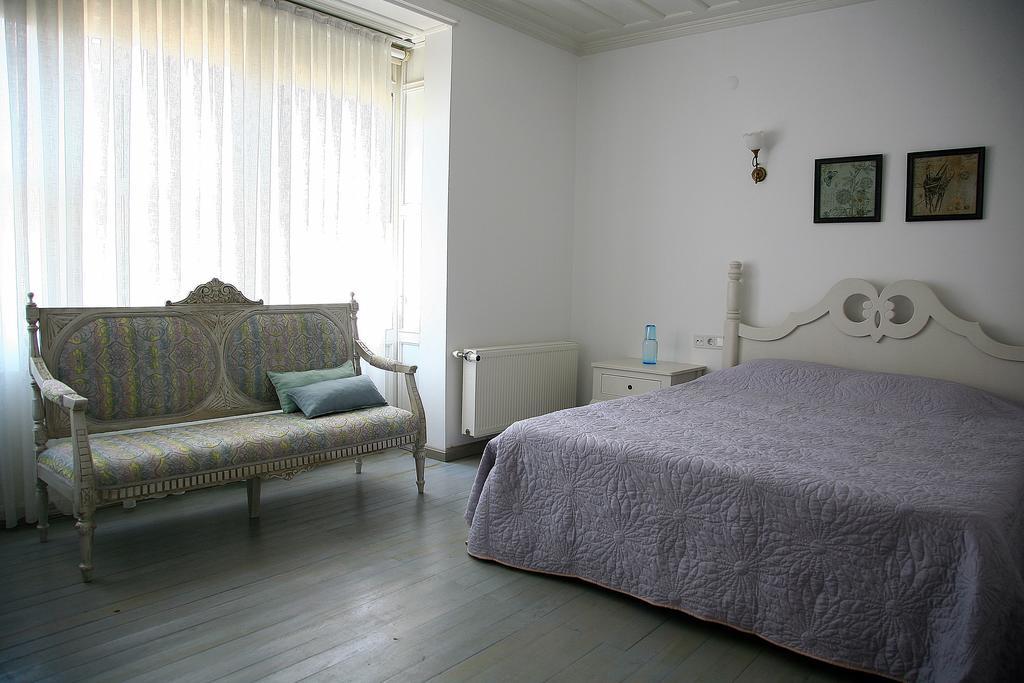 Gule Cunda Hotel ไอวาลิค ภายนอก รูปภาพ