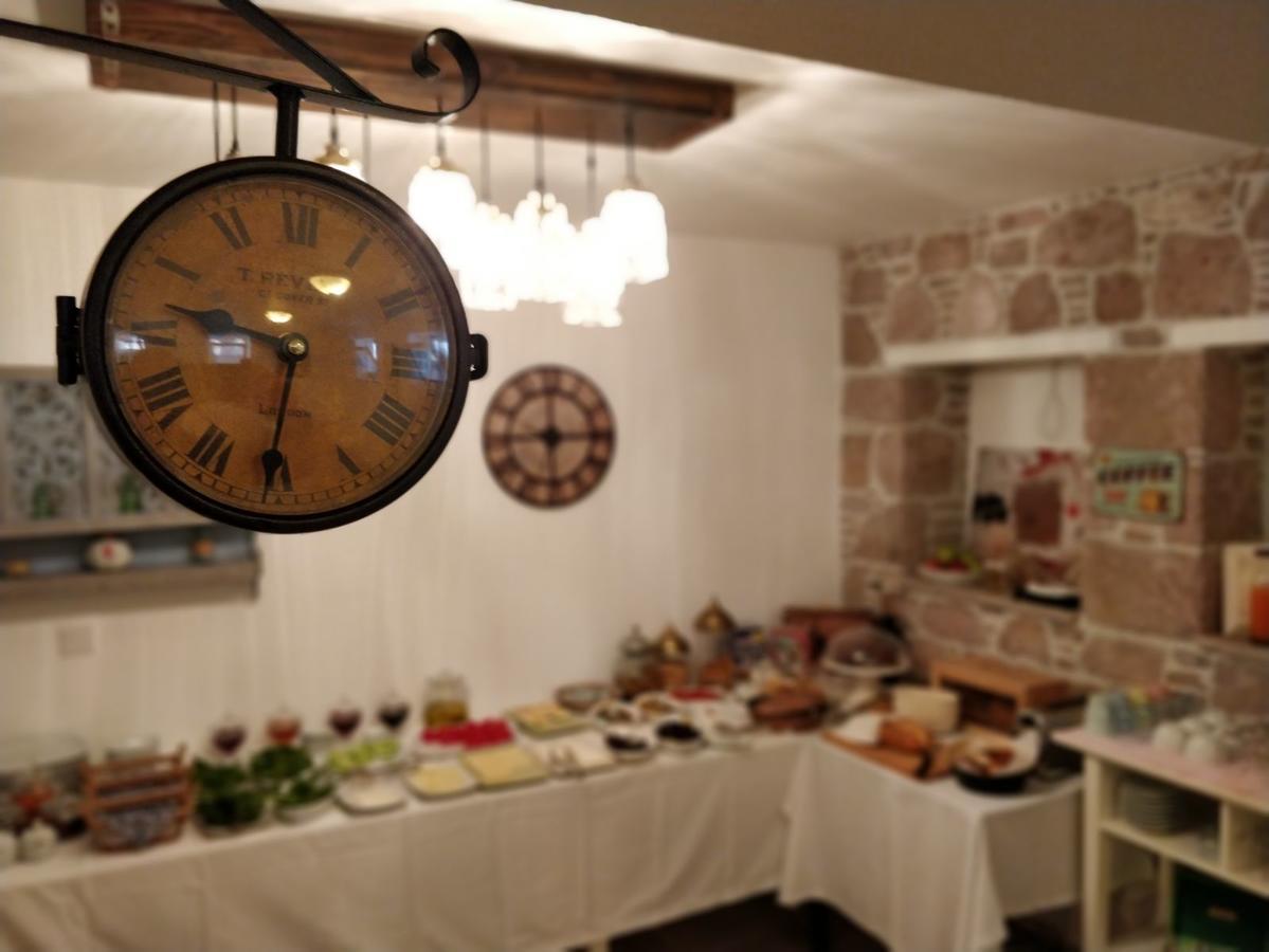 Gule Cunda Hotel ไอวาลิค ภายนอก รูปภาพ