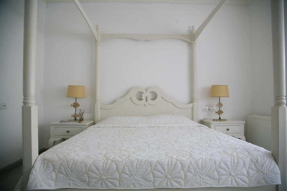Gule Cunda Hotel ไอวาลิค ภายนอก รูปภาพ